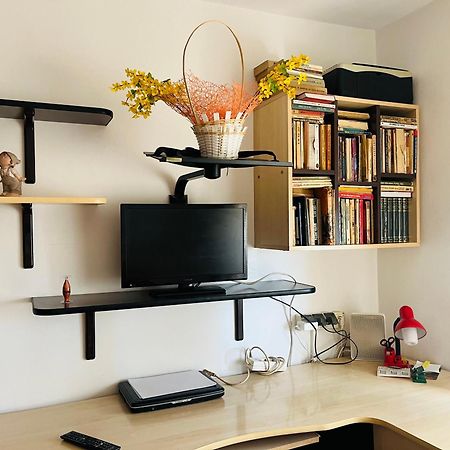 Apartament Cornelia Buzau Bagian luar foto